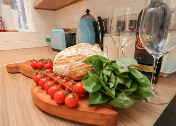 Farriers Yard * Whitby