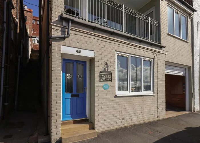 Apartment Farriers Yard